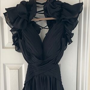 BLACK CHIFFON FORMAL GOWN SZ SMALL NWT FLOWY FLOOR LENGTH OPEN BACK LACE UP TOP